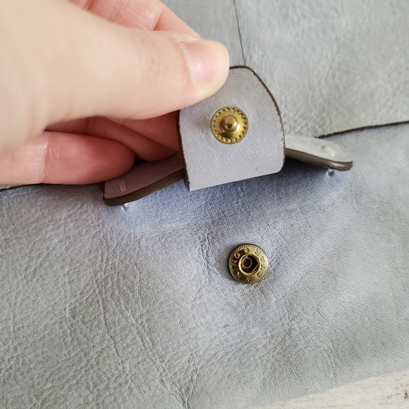 Gap Small Leather Flap Wallet Clutch Blue Snap Closure - Picture 2 of 7